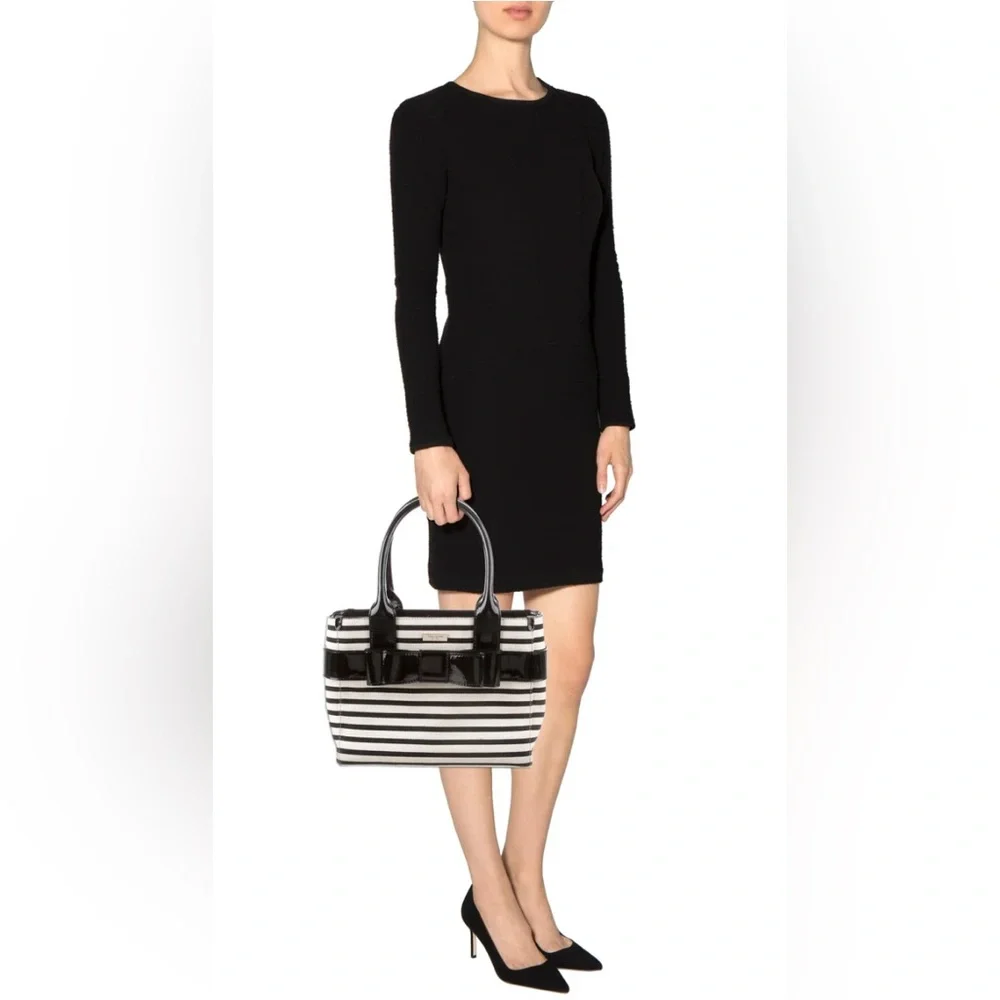 Kate Spade New York Villabella Fabric Quinn Bag Creme and black striped CUTIE!
